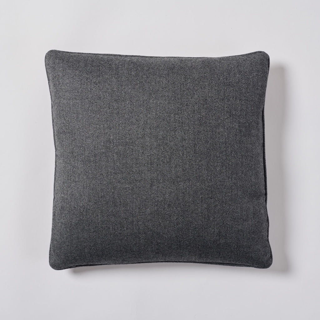 Couture Pillow 22"x22"