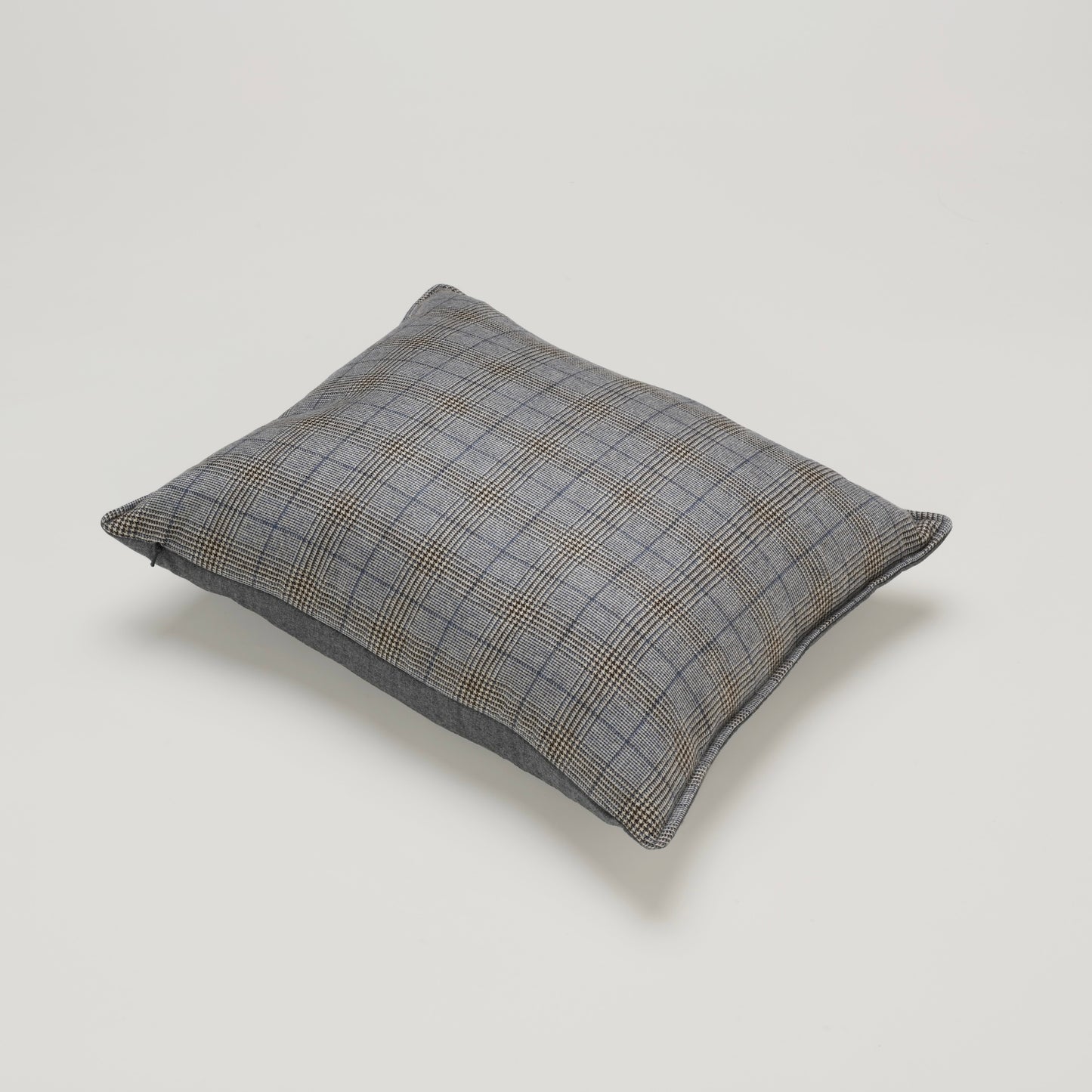 Couture Pillow 16"x20"