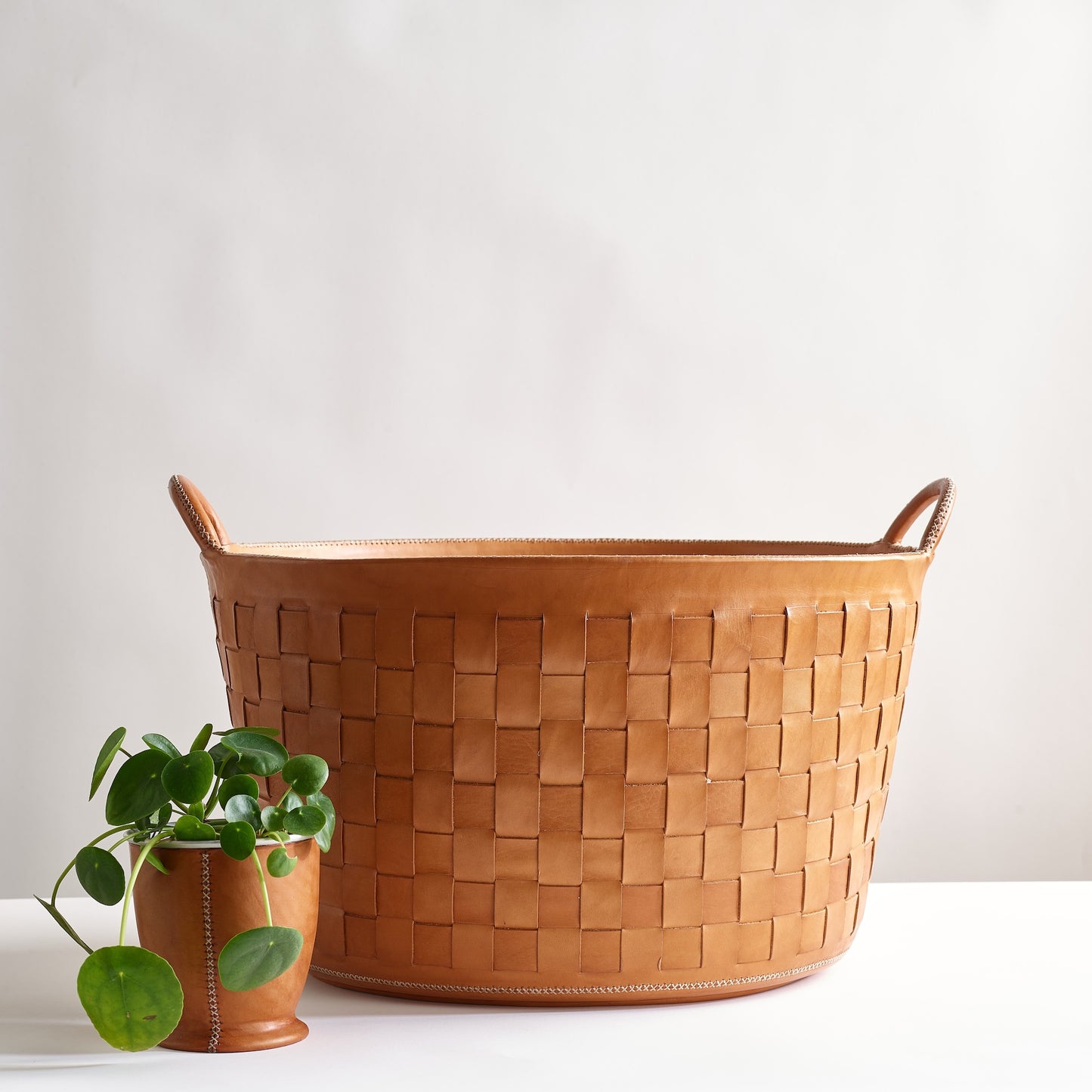 Large Braided Leather Bin