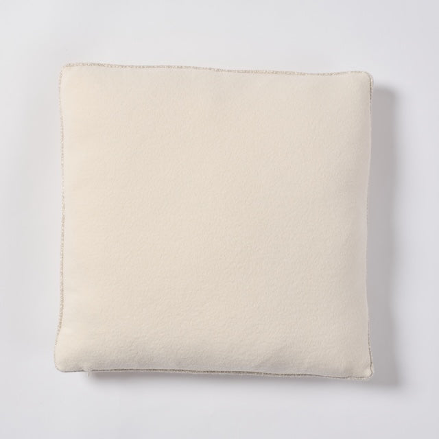22"x22" Luxe Pillow