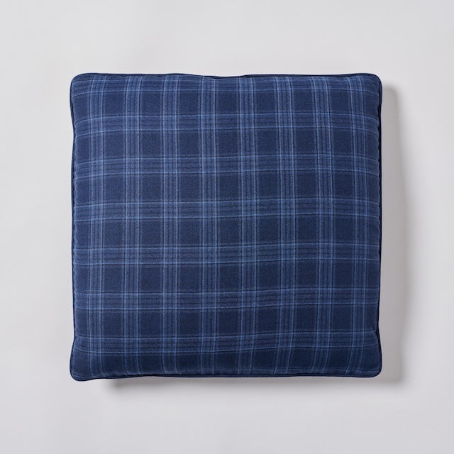 Couture Pillow 22"x22"