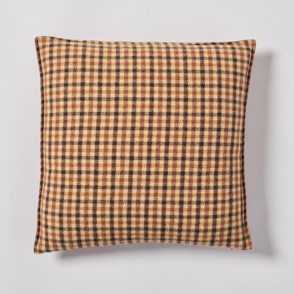 Rustic Pillow 20"x20"