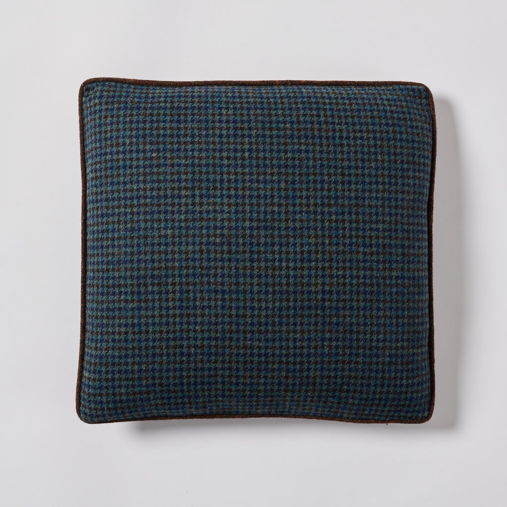 Rustic Pillow 18"x18"