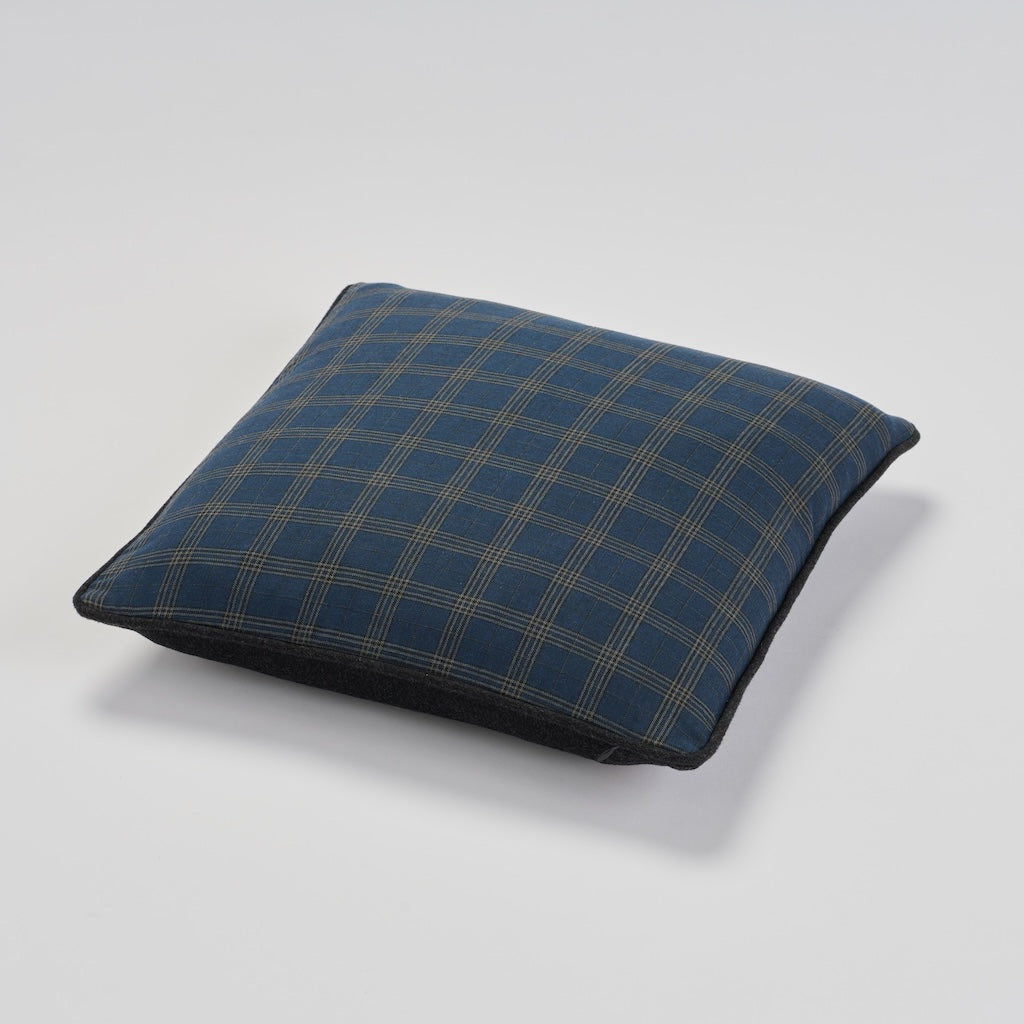 Couture Pillow 18"x18"