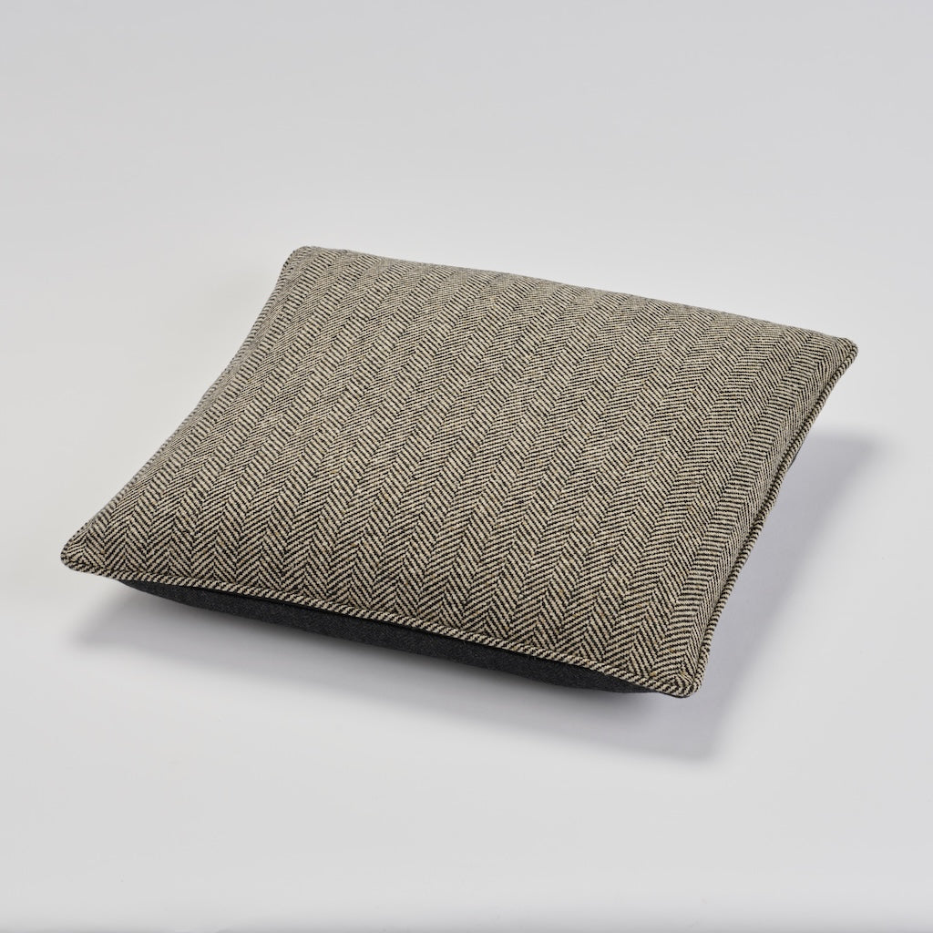 Couture Pillow 22"x22"