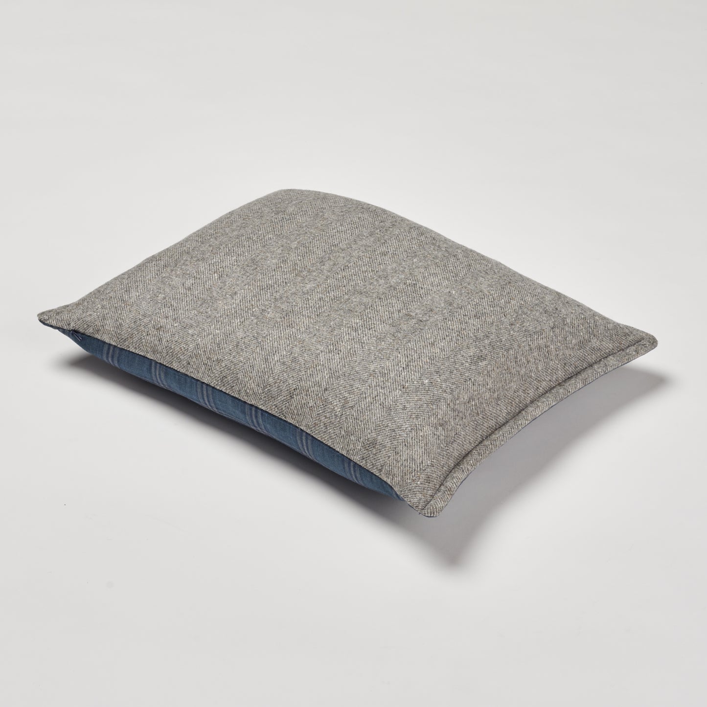 Couture Pillow 16"x20"