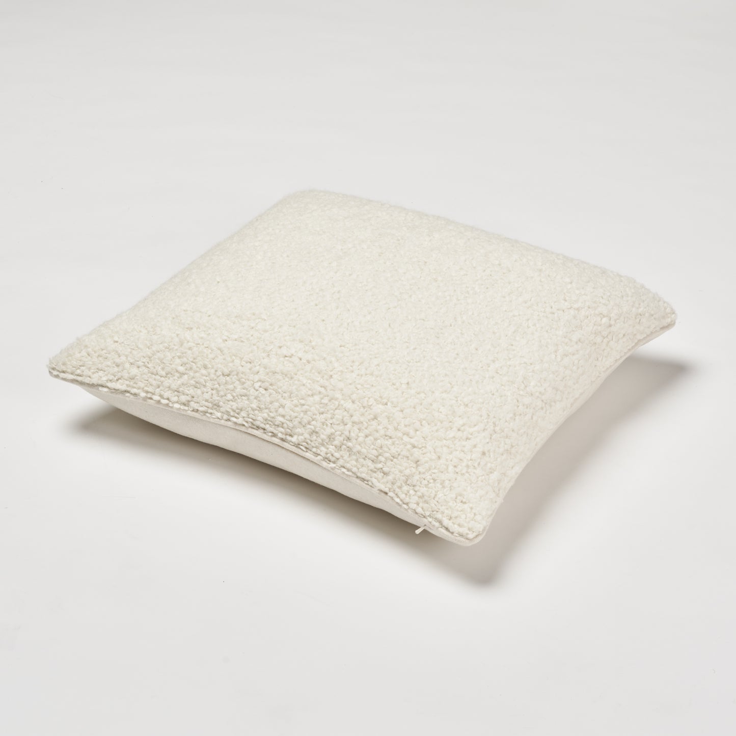 Luxe Pillow 22"x22"