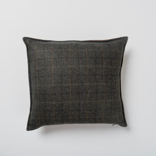 Rustic Pillow 18"x18"