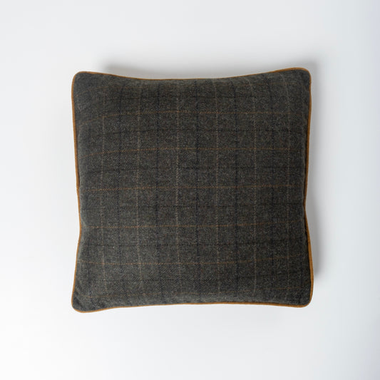 Rustic Pillow 20"x20"
