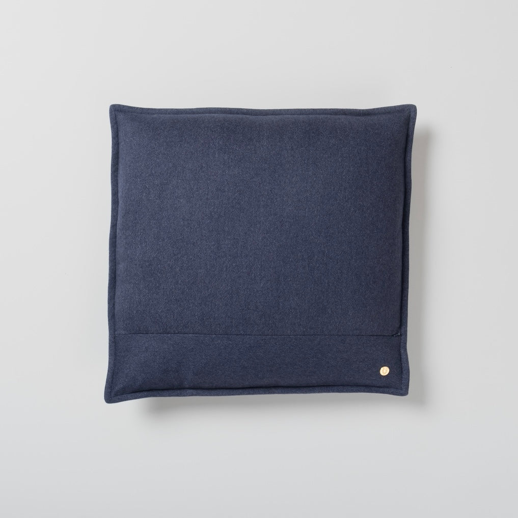 Luxe Pillow 22"x22"