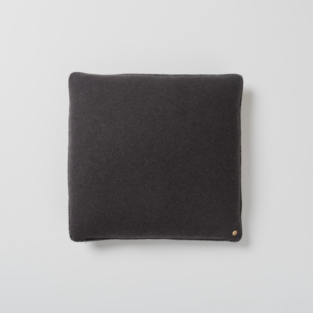 Luxe Pillow 22"x22"