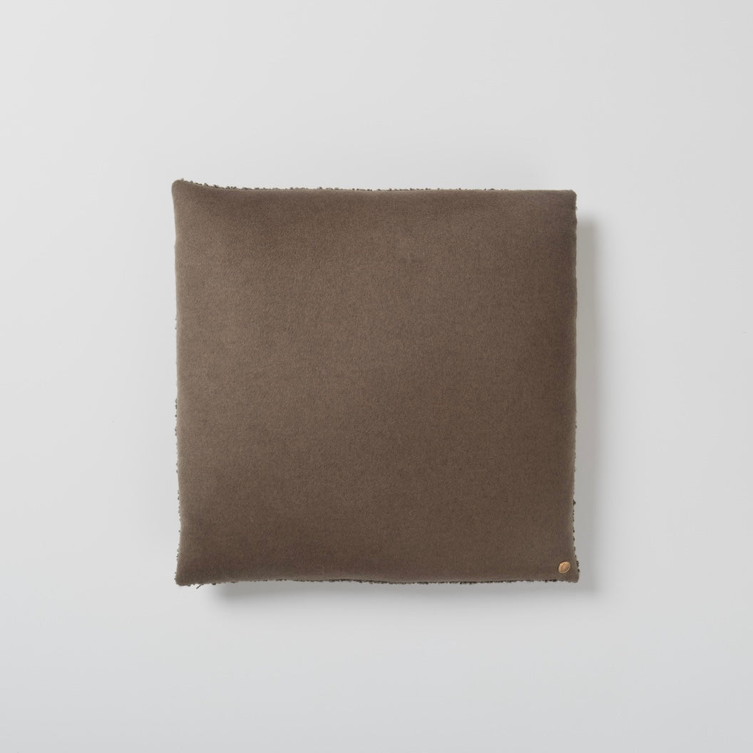 Luxe Pillow 22"x22"