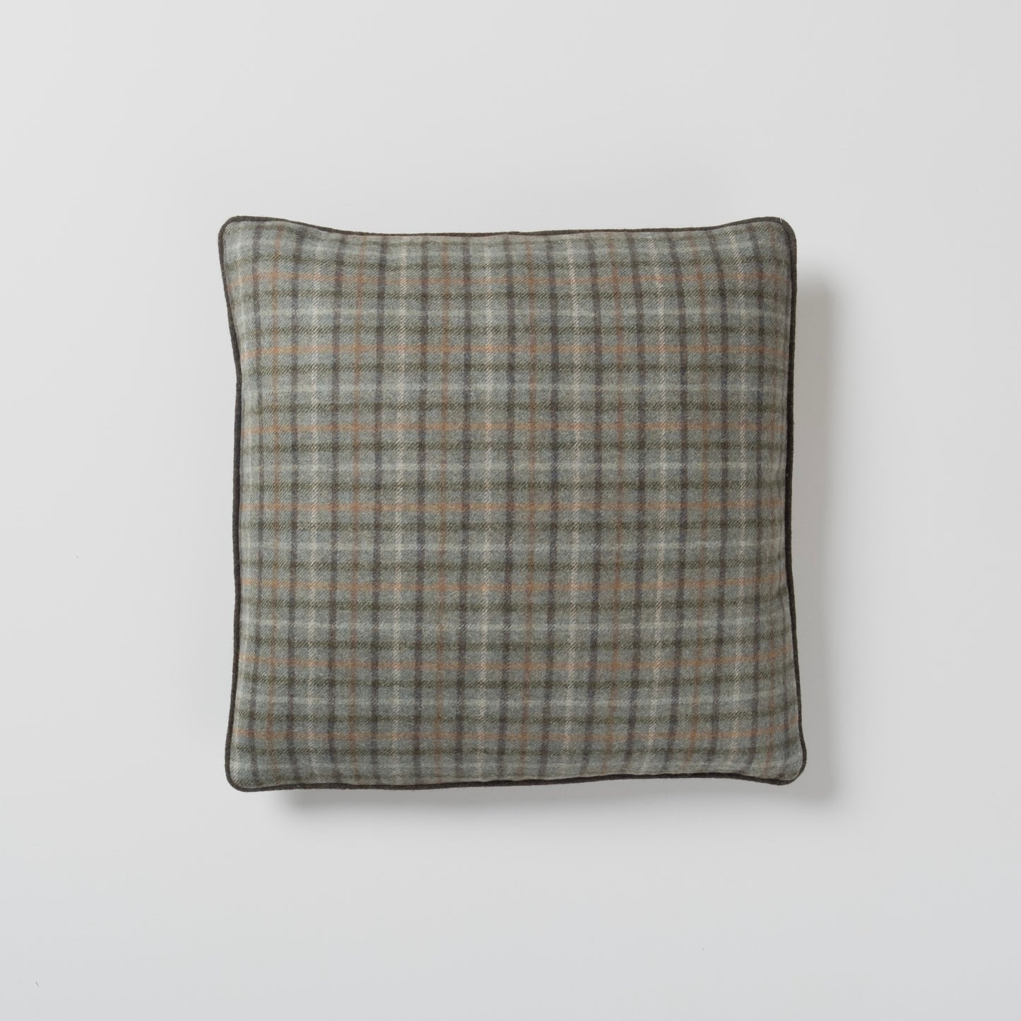 Rustic Pillow 20"x20"