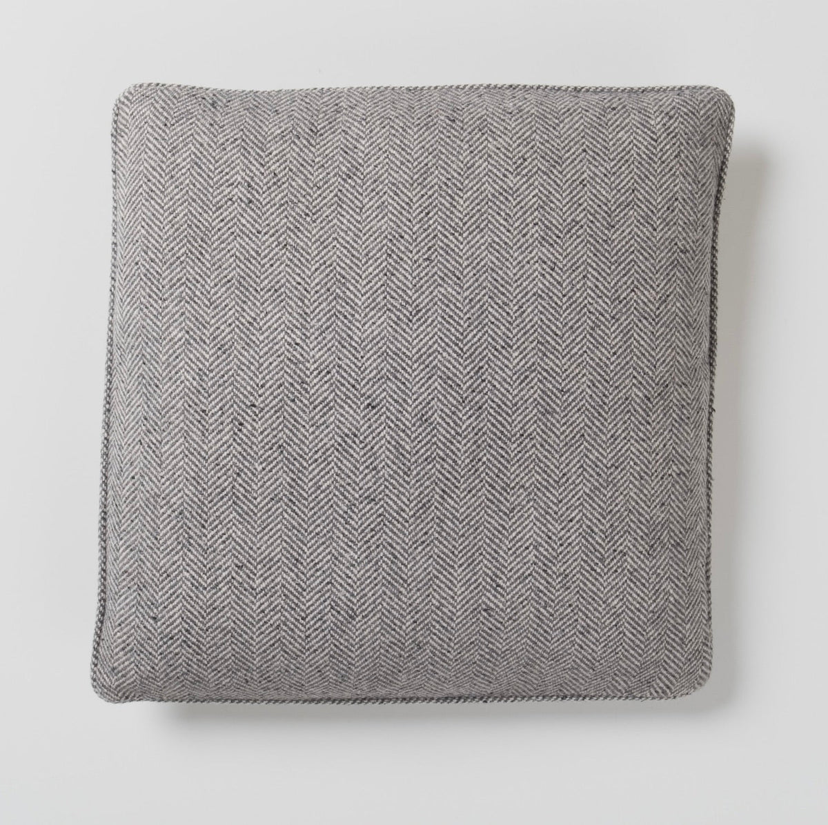 Couture Pillow 22"x22"