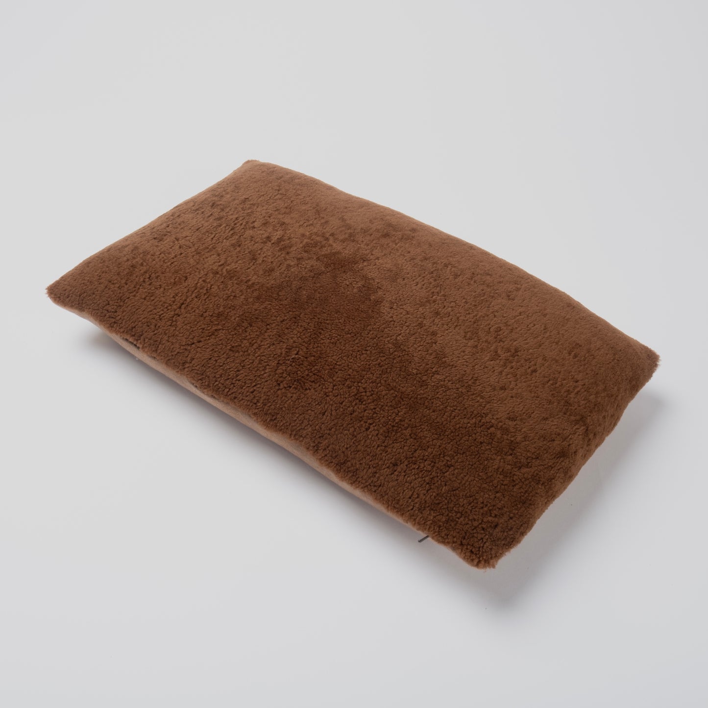 16" x 24" Shearling Boudoir - Emperador