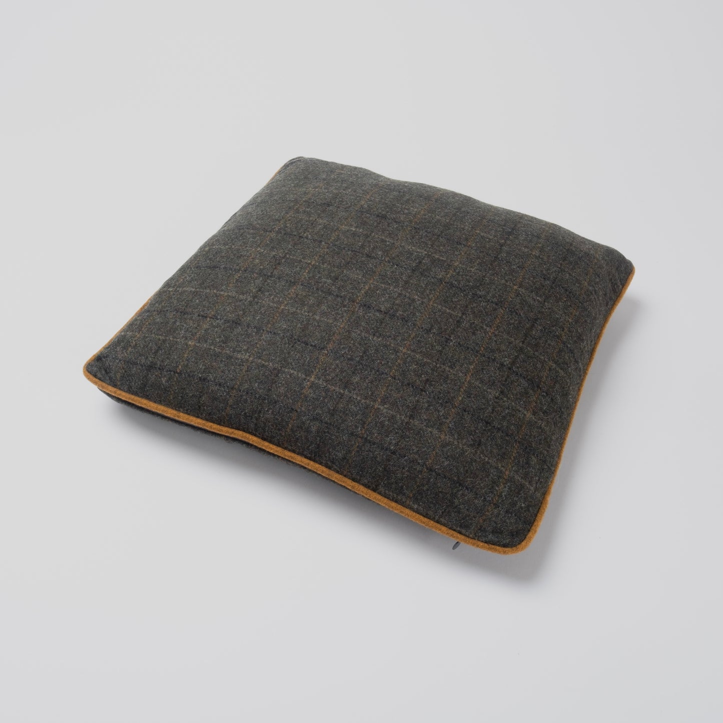 Rustic Pillow 20"x20"