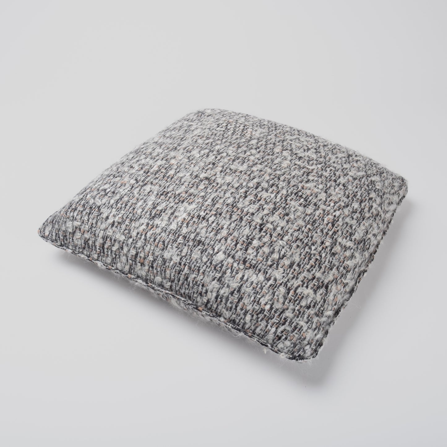 Luxe Pillow 22"x22"