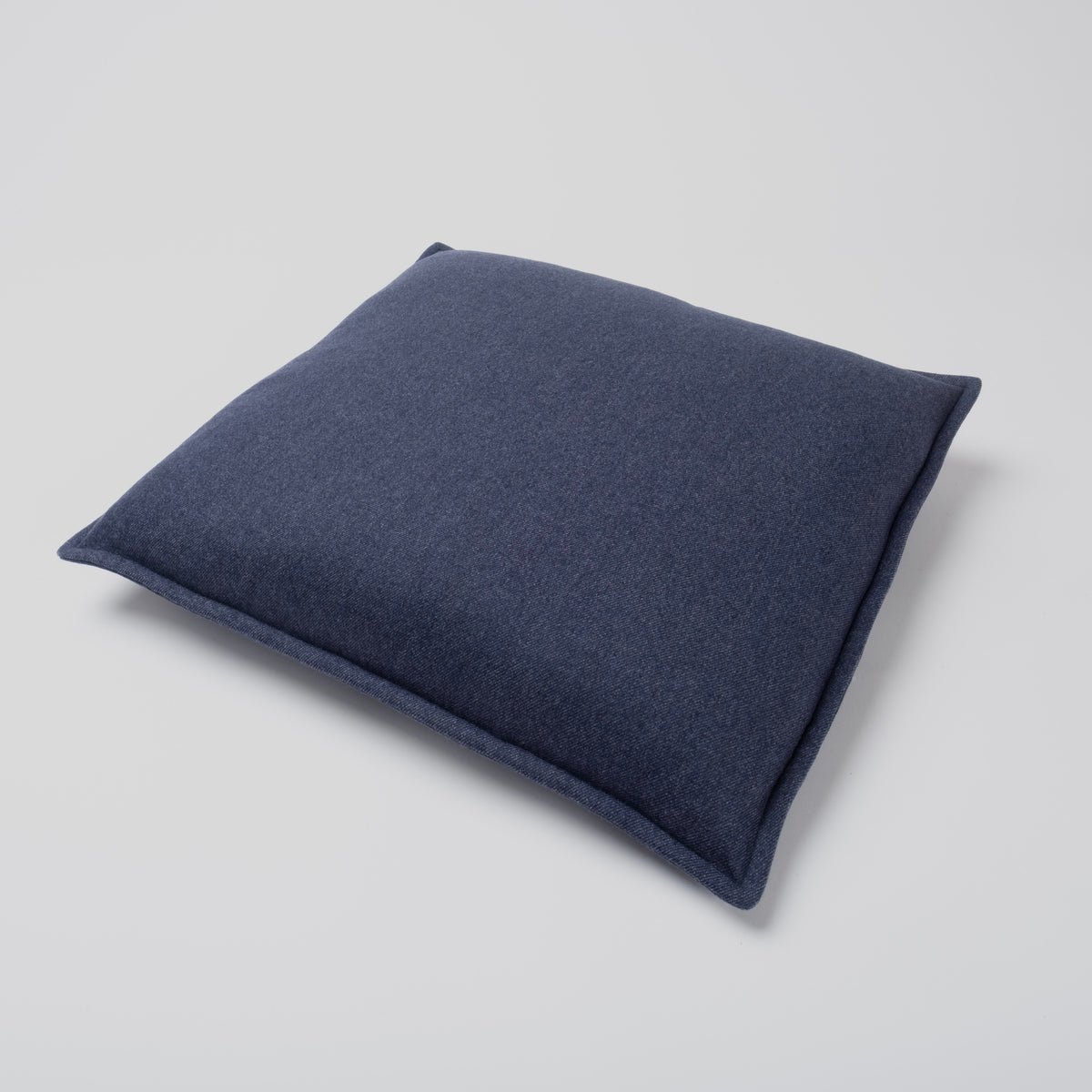 Luxe Pillow 22"x22"
