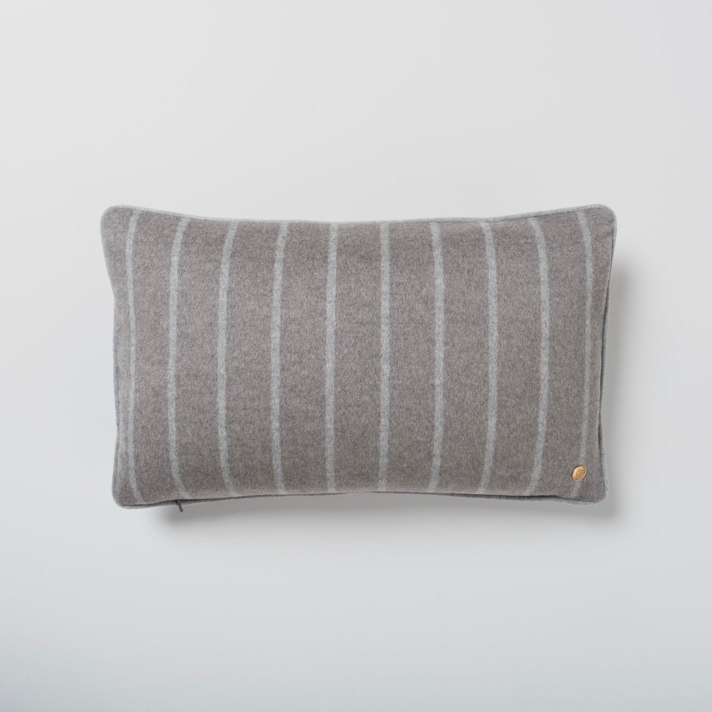 Luxe Pillow 14"x22"