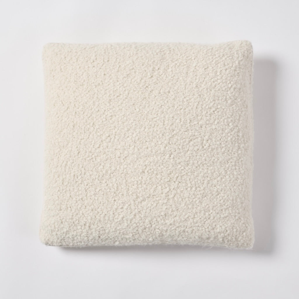 Luxe Pillow 22"x22"