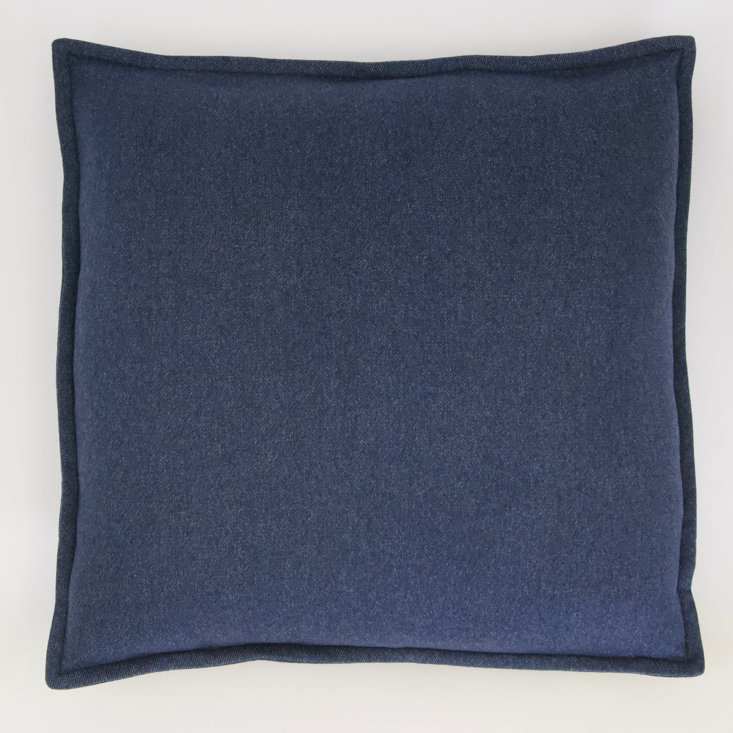 Luxe Pillow 22"x22"