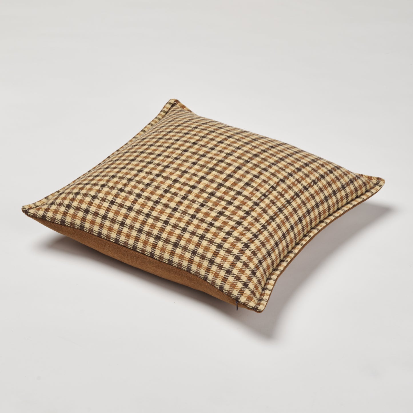 Rustic Pillow 20"x20"