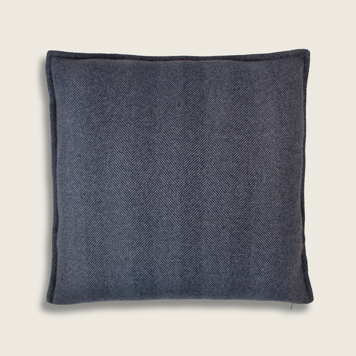 Luxe Pillow 22"x22"